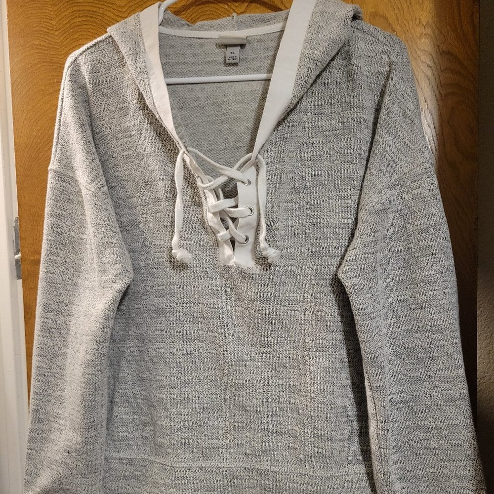 a.n.d eawy grey hoodie (XL fits more like a L)